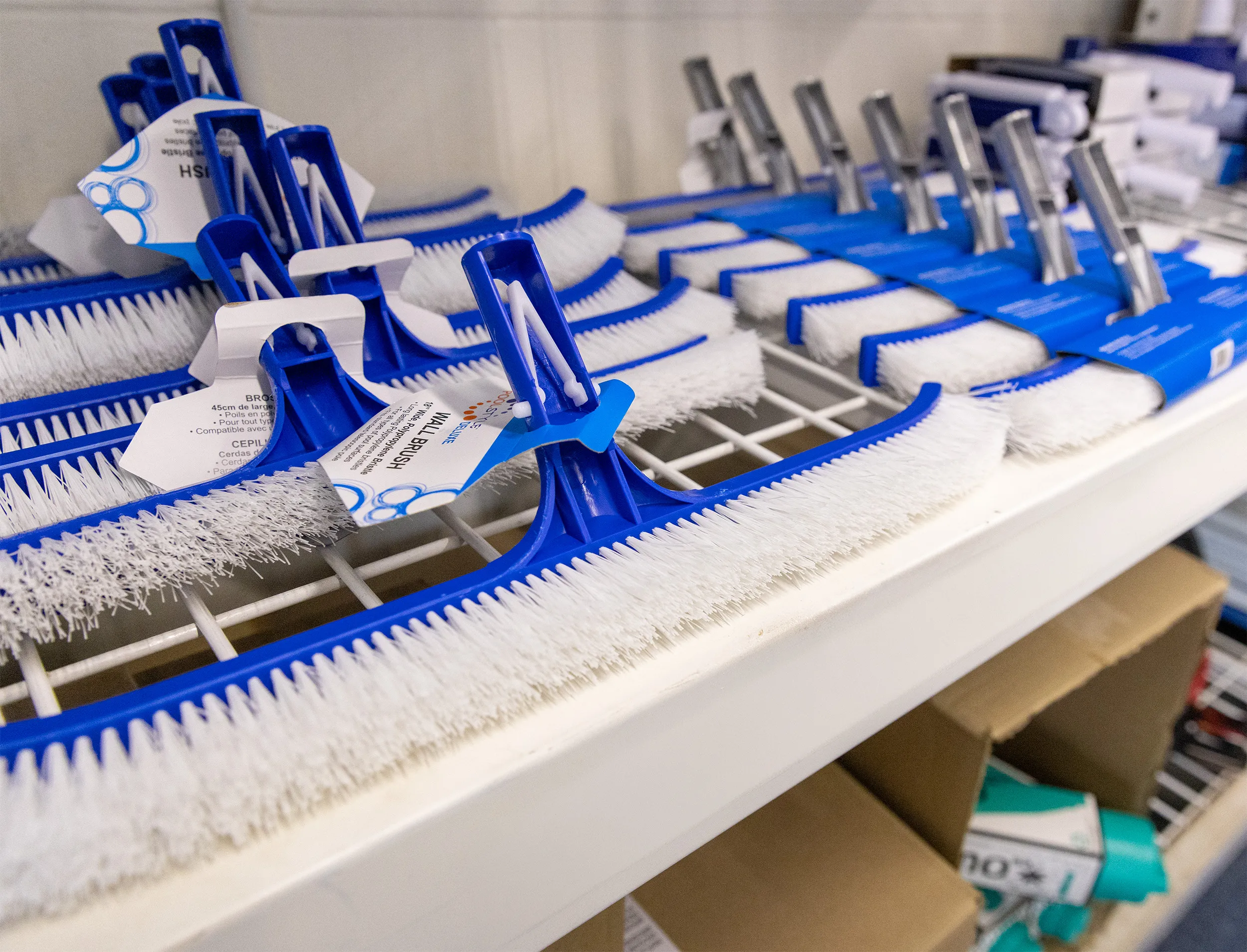 Maintenance tools, hoses, and filtration media at the Aquascapes Store