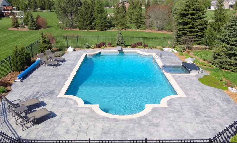 Custom pool in Guelph — Aquascapes Waterloo Region